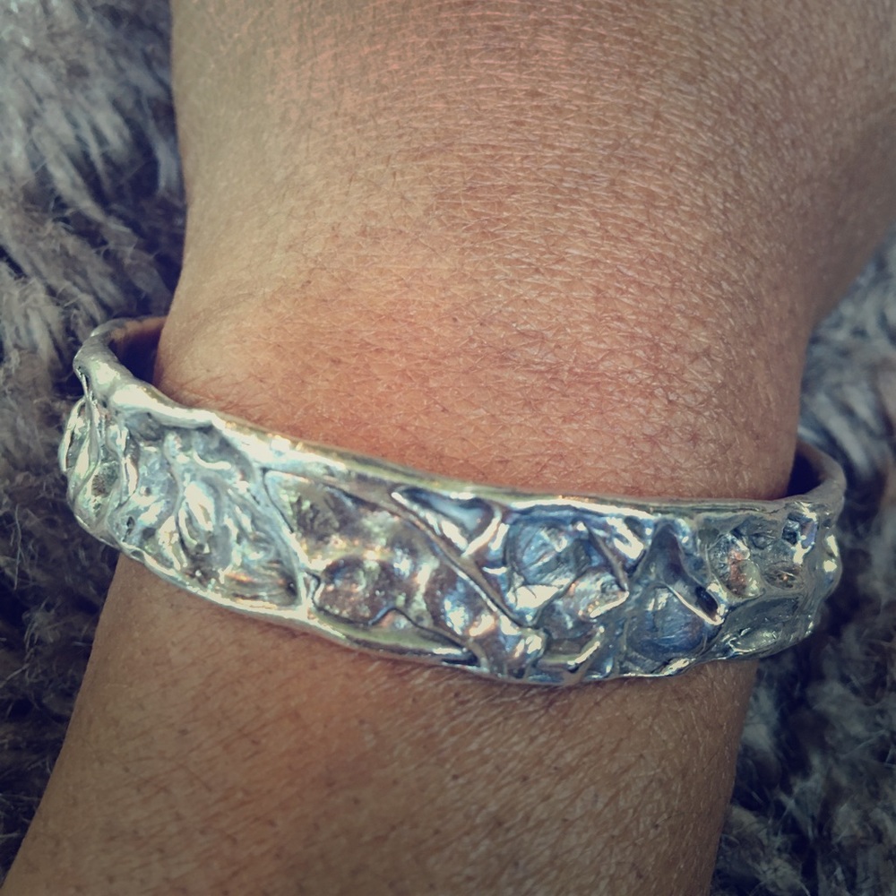 Chuckie hammered Sterling bangle